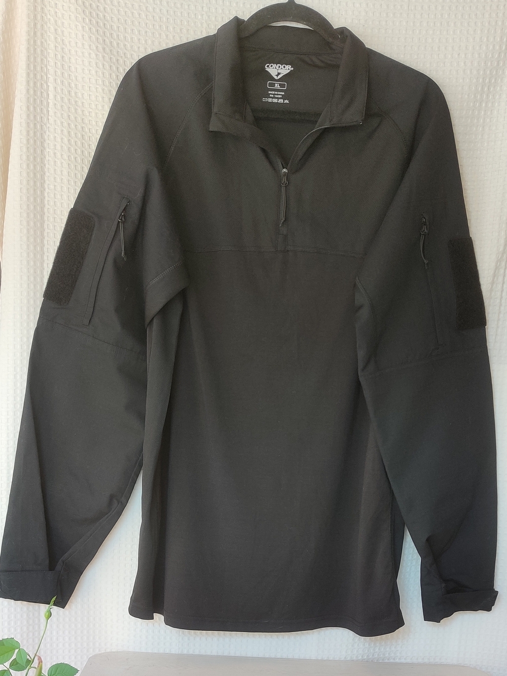 Condor Men’s Black Quarter Zip Tactical Pullover – Size XL